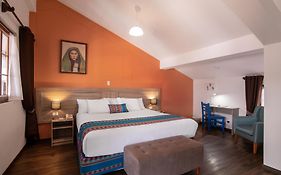 Atoq San Blas Hotel